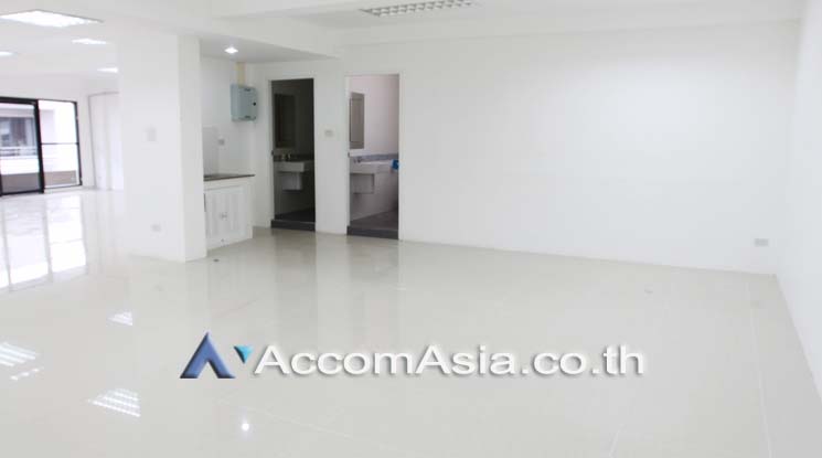 7  Studio Office Space For Rent in Sukhumvit ,Bangkok BTS Phra khanong at Park Avenue AA17394